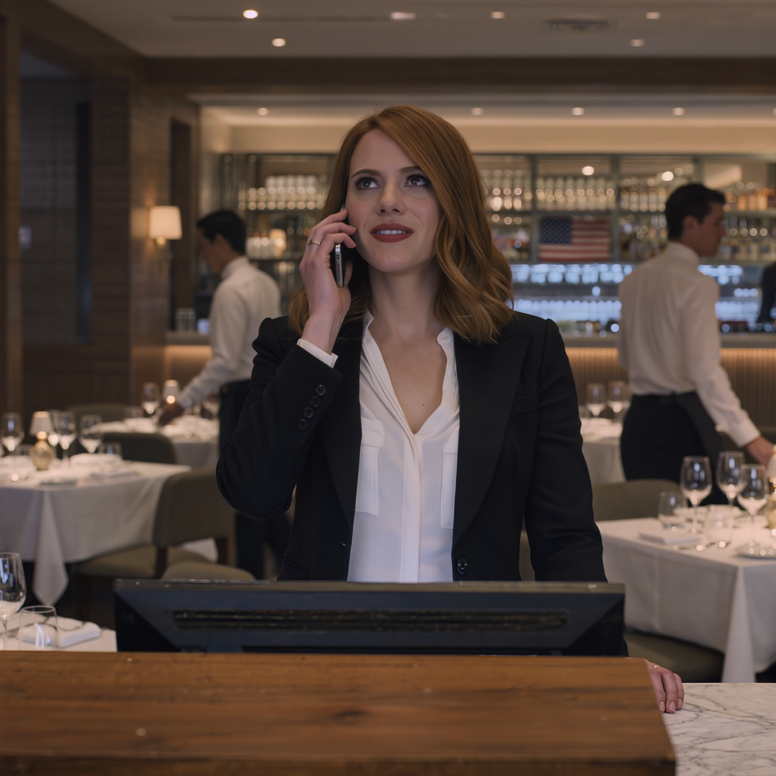 Az anyósom lefoglalta az éttermemet egy buli megtartására, és szándékosan nem engedte, hogy elmenjek. Amikor az asszisztens hívott, pontosan egy mondatot mondtam: “Törölj mindent.” Pánikba esett: “De asszonyom, ez egy 42 000 dolláros esemény—” Amíg az anyósom rá nem jött, hogy én vagyok az étterem, a catering cég és minden beszállító, akit felvettek … Már túl késő volt.